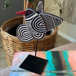 Black and White Hummingbird Table Decoration/New